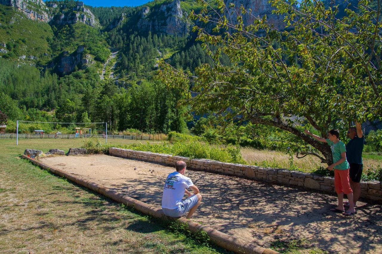 Village De Gites De Blajoux Quezac  Zewnętrze zdjęcie